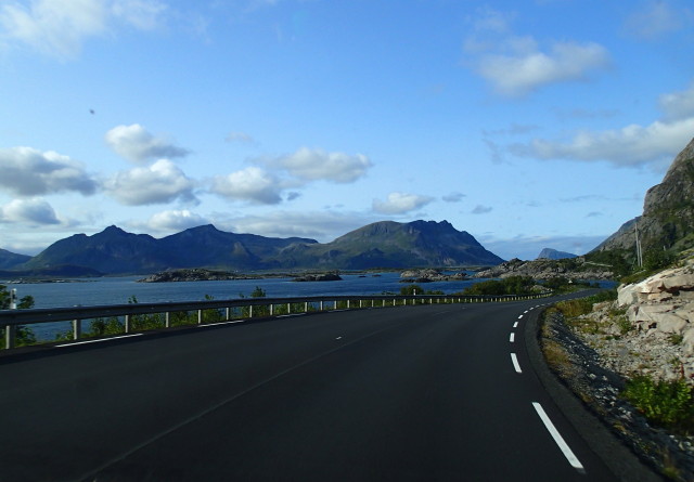 21.8.Lofoten c.jpg